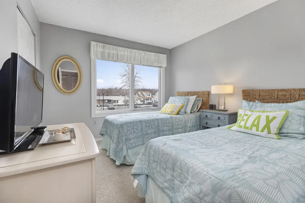 31 E Grand Avenue Old Orchard Beach ME 04064