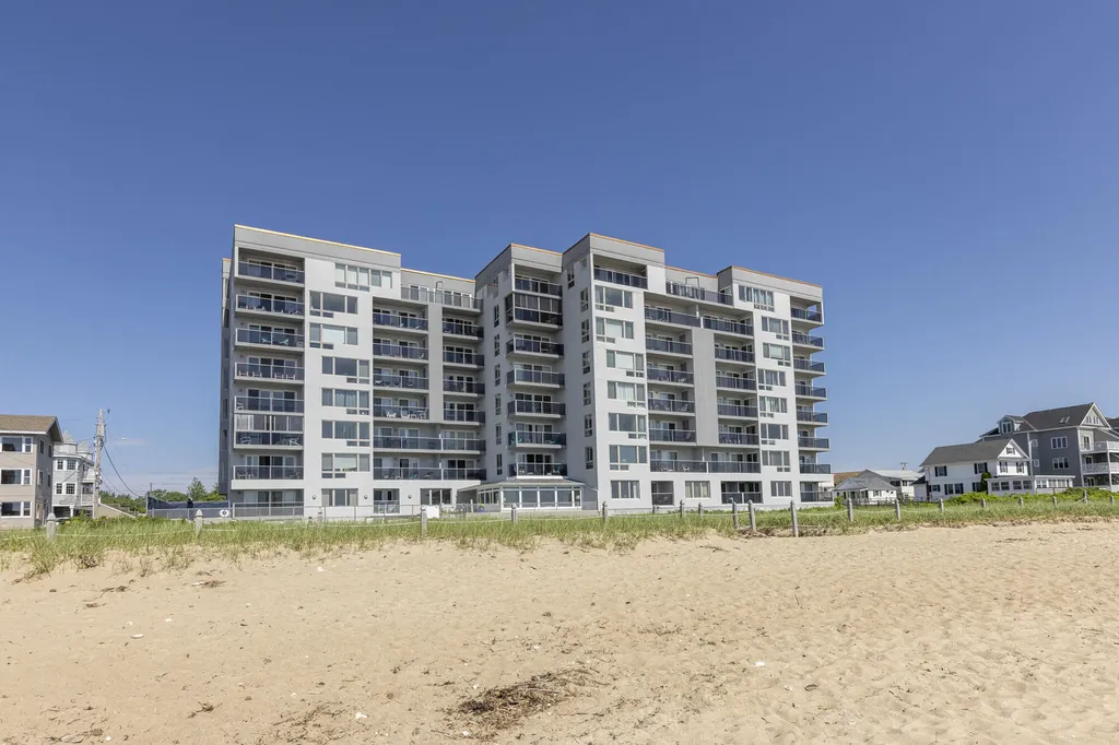 31 E Grand Avenue Old Orchard Beach ME 04064