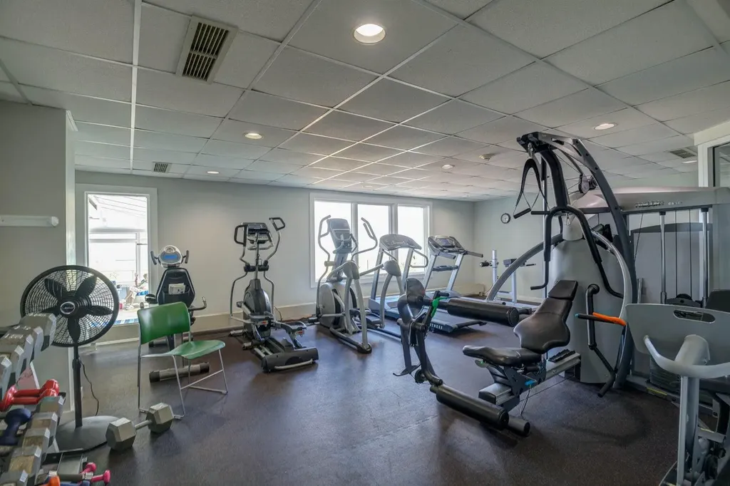 31 E Grand Avenue Old Orchard Beach ME 04064