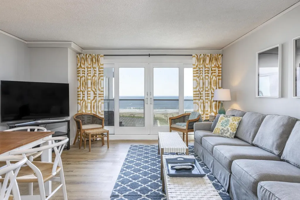 31 E Grand Avenue Old Orchard Beach ME 04064