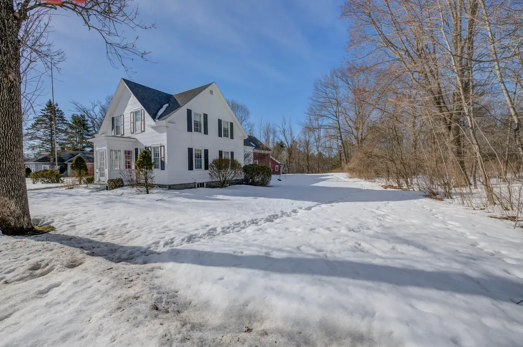 79 Ferry Road Saco ME 04072