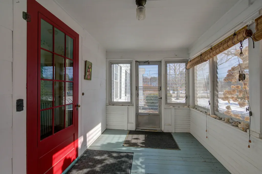79 Ferry Road Saco ME 04072