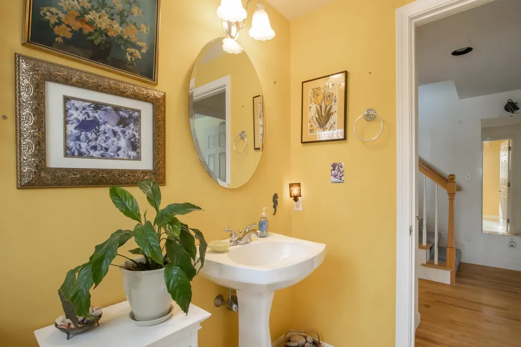 3 Kensington Drive Kennebunk ME 04043