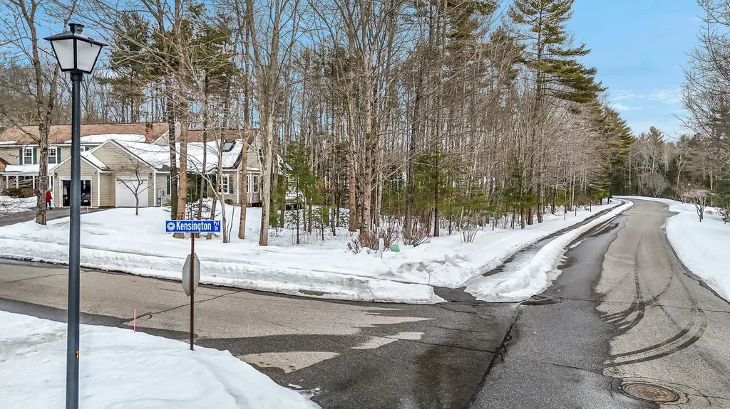 3 Kensington Drive Kennebunk ME 04043