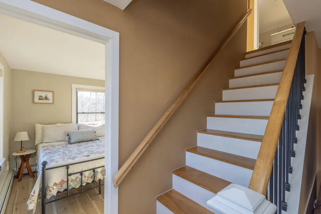 185 Ingraham Drive Owls Head ME 04854