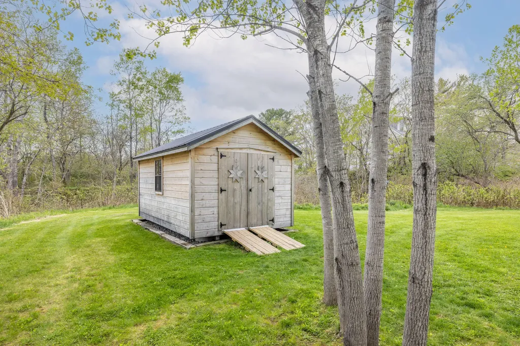 185 Ingraham Drive Owls Head ME 04854