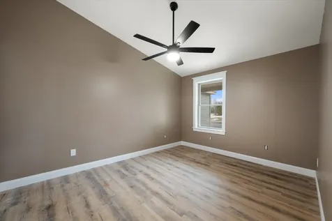 678 Streamside Avenue Hermon ME 04401