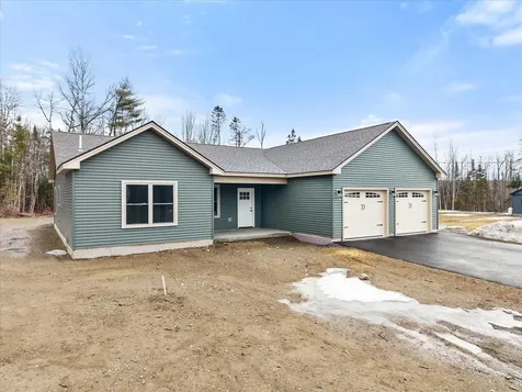 678 Streamside Avenue Hermon ME 04401