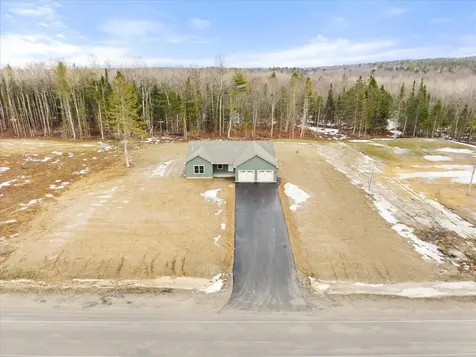 678 Streamside Avenue Hermon ME 04401