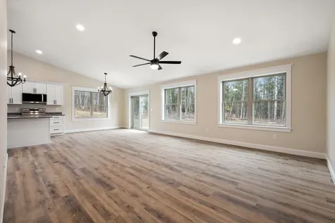 678 Streamside Avenue Hermon ME 04401