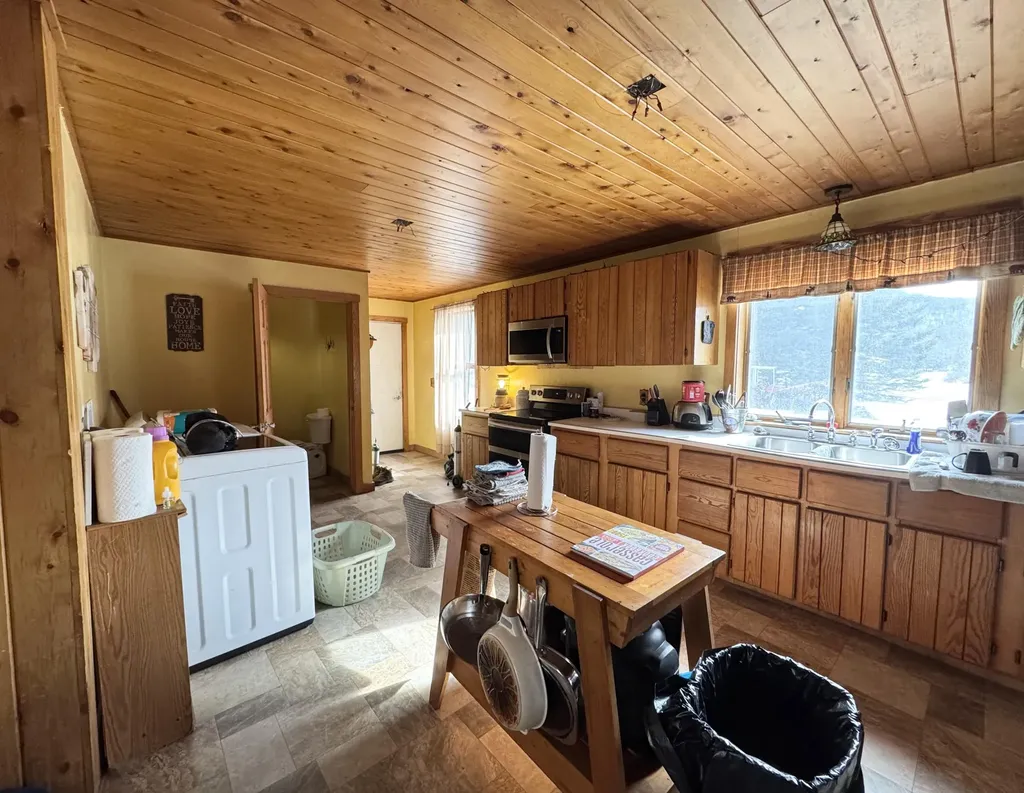 8 Cronin Road Presque Isle ME 04769