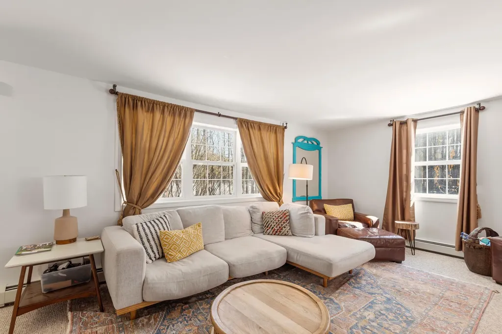 420 Gray Road Falmouth ME 04105