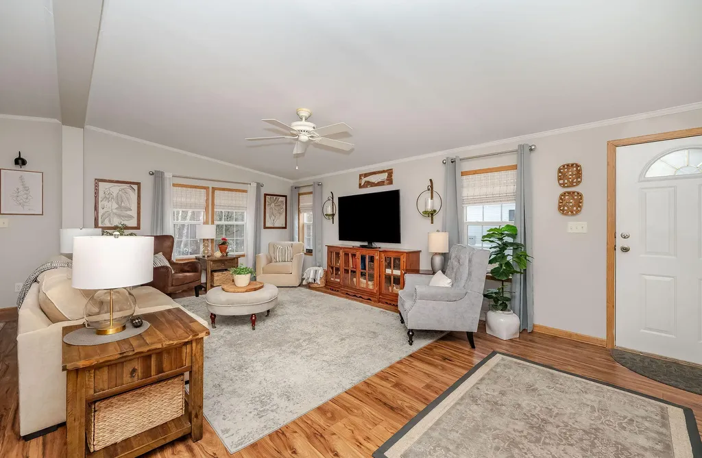 3 Windsor Drive Alfred ME 04002