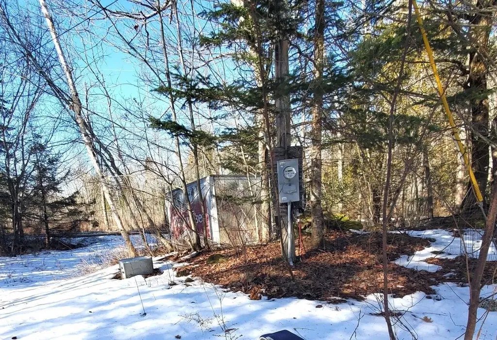 36 Wescott Stream Road Waldo ME 04915