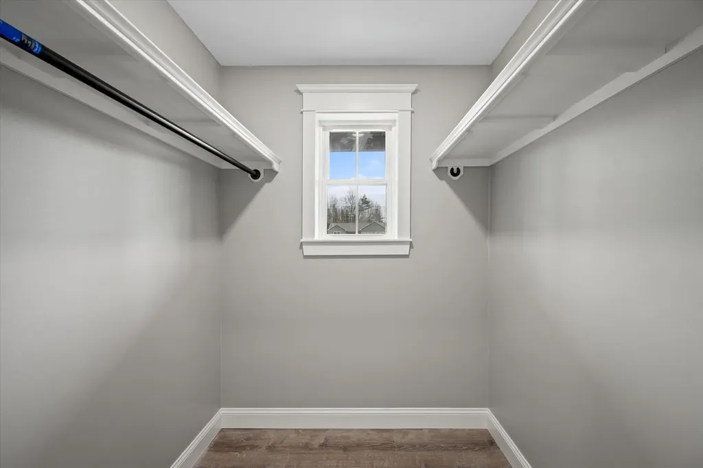 673 Streamside Avenue Hermon ME 04401