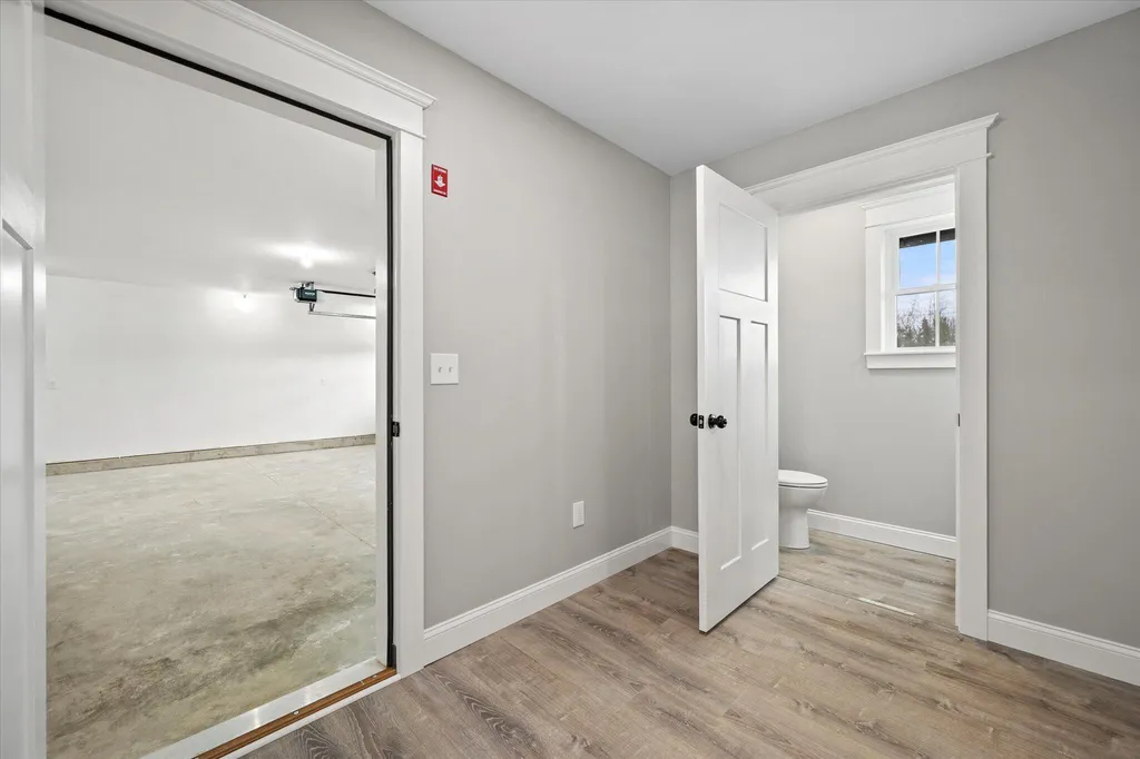 673 Streamside Avenue Hermon ME 04401