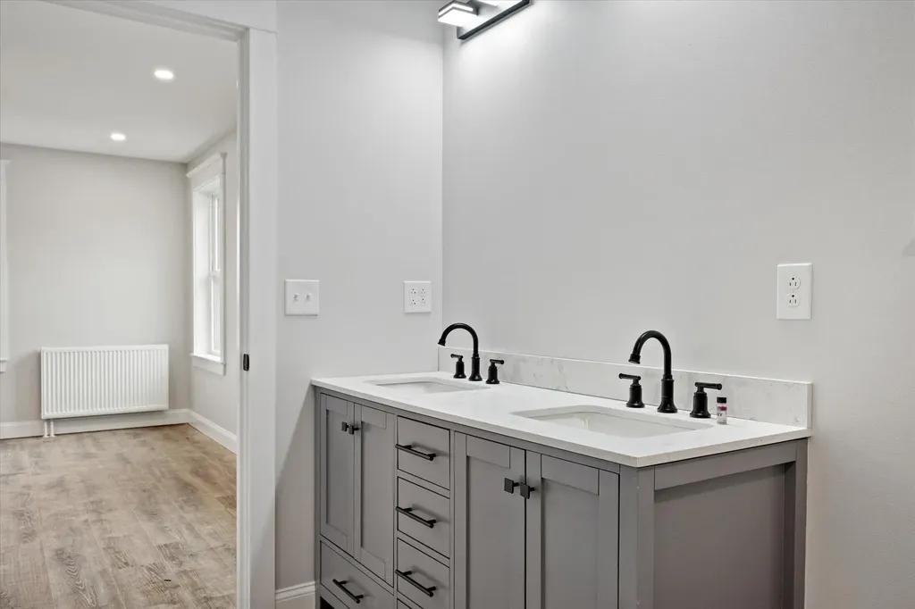 673 Streamside Avenue Hermon ME 04401