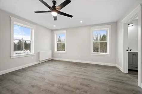 673 Streamside Avenue Hermon ME 04401