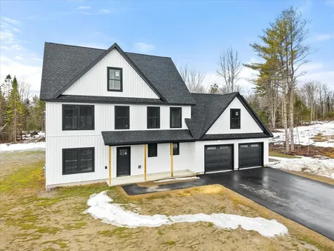 673 Streamside Avenue Hermon ME 04401