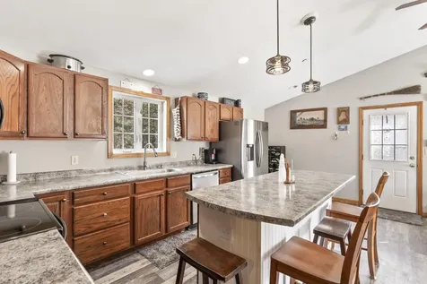 31 Redwood Lane Sanford ME 04073
