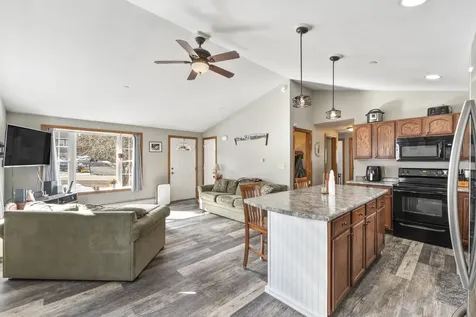 31 Redwood Lane Sanford ME 04073