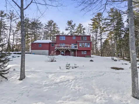 208 Youngs Point Road Wiscasset ME 04578