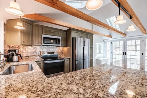 58 Allen Avenue Extension Falmouth ME 04105