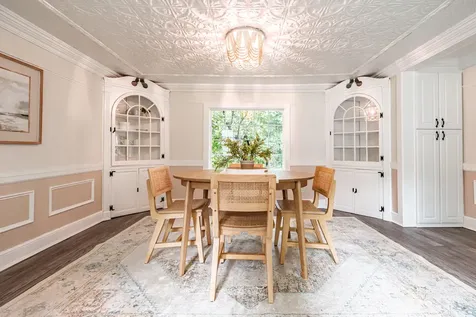 58 Allen Avenue Extension Falmouth ME 04105