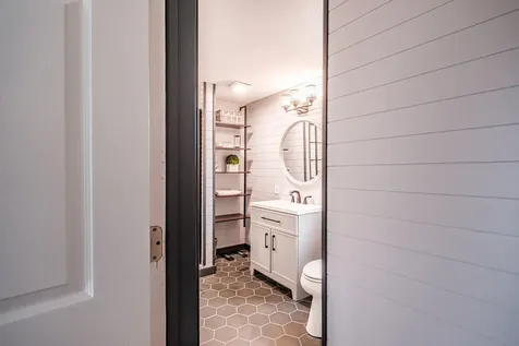 58 Allen Avenue Extension Falmouth ME 04105