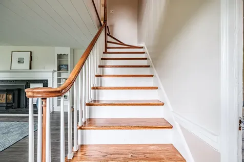 58 Allen Avenue Extension Falmouth ME 04105