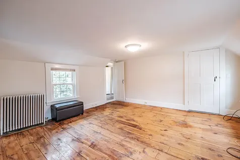 58 Allen Avenue Extension Falmouth ME 04105