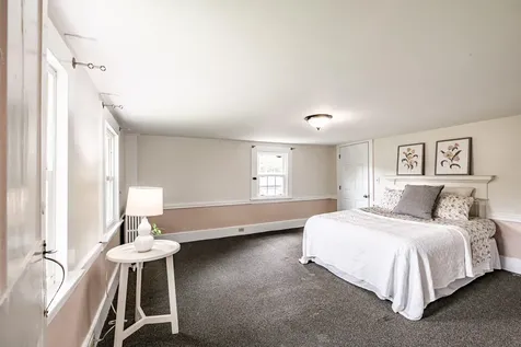 58 Allen Avenue Extension Falmouth ME 04105