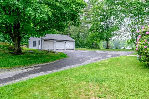 58 Allen Avenue Extension Falmouth ME 04105