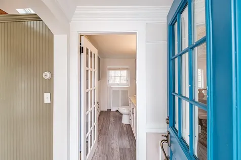 58 Allen Avenue Extension Falmouth ME 04105