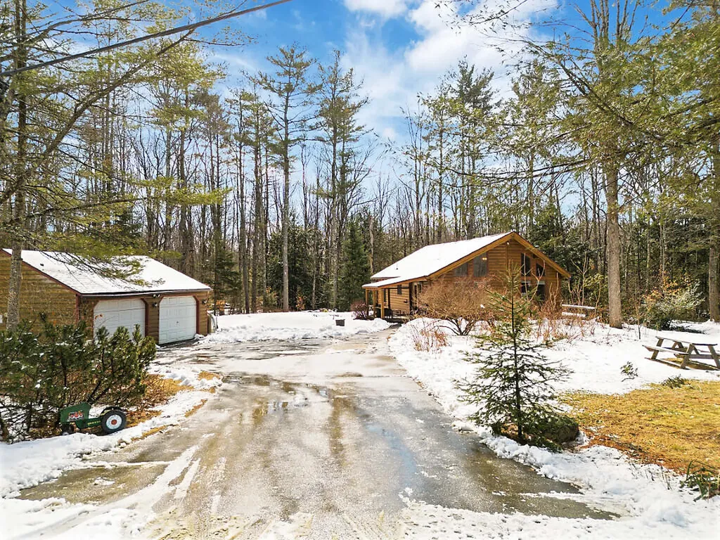 67 Cedar Lane Pittston ME 04345