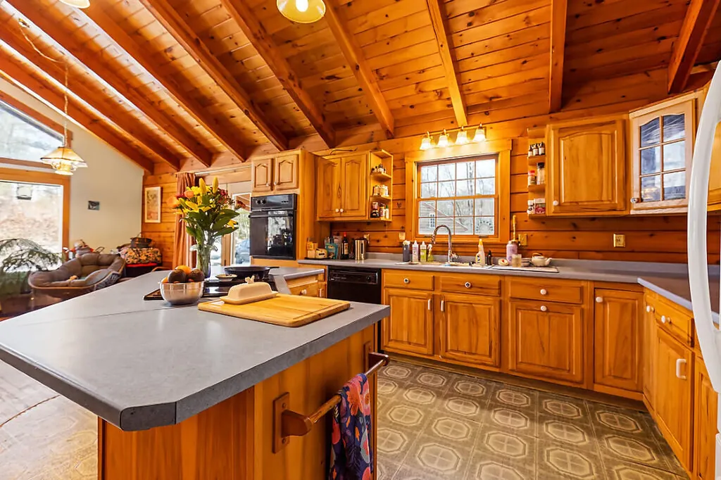67 Cedar Lane Pittston ME 04345
