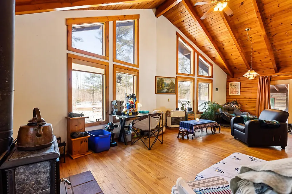 67 Cedar Lane Pittston ME 04345