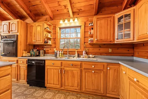 67 Cedar Lane Pittston ME 04345