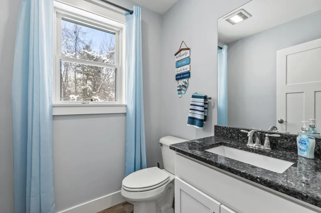 11 Driftwood Lane York ME 03909