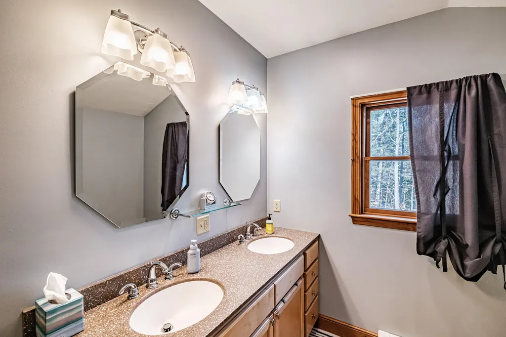 117 Milton Avenue Sanford ME 04073