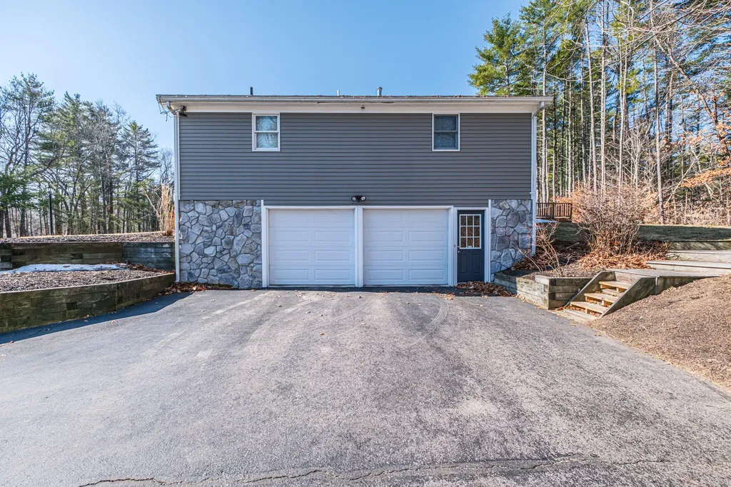 117 Milton Avenue Sanford ME 04073