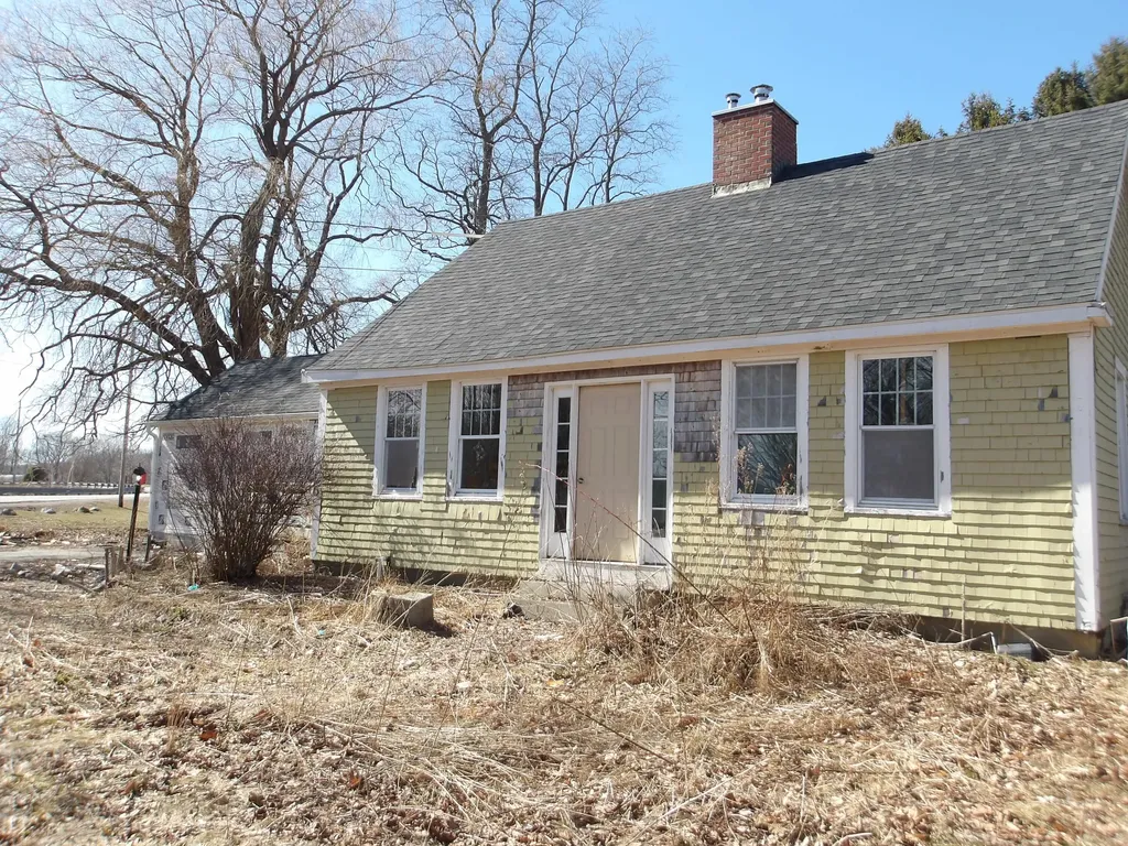 616 Old County Road Rockland ME 04841