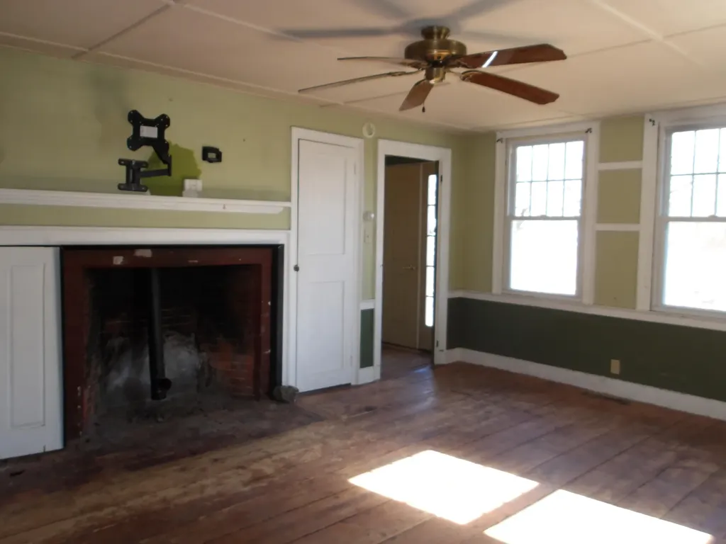 616 Old County Road Rockland ME 04841