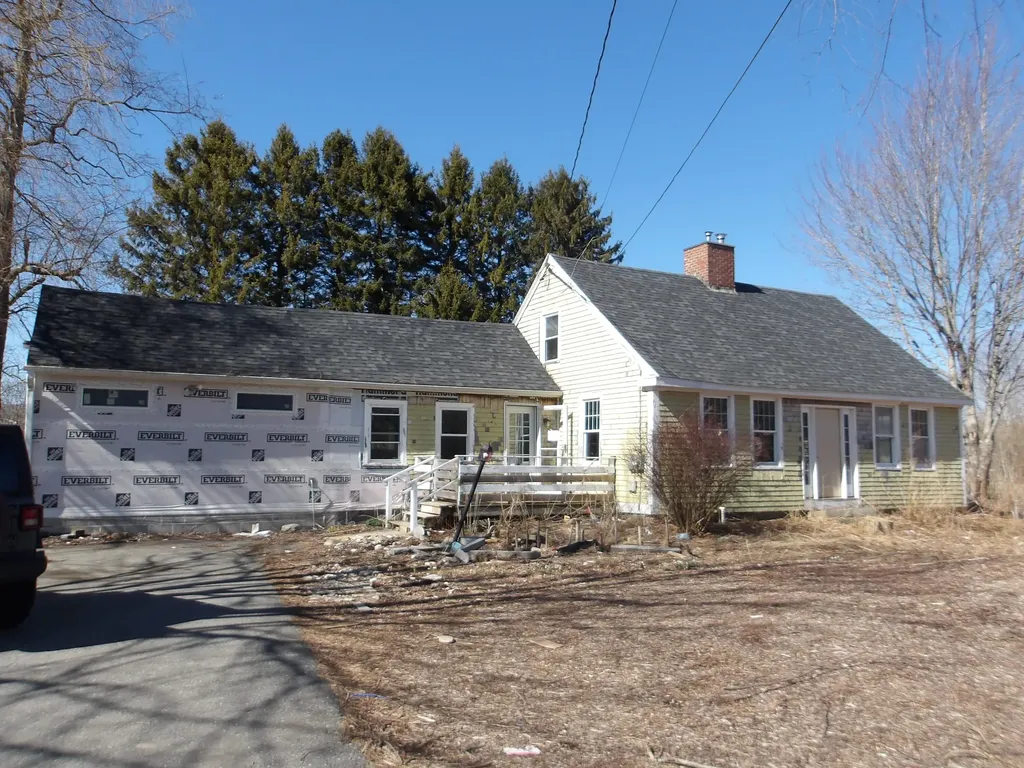 616 Old County Road Rockland ME 04841