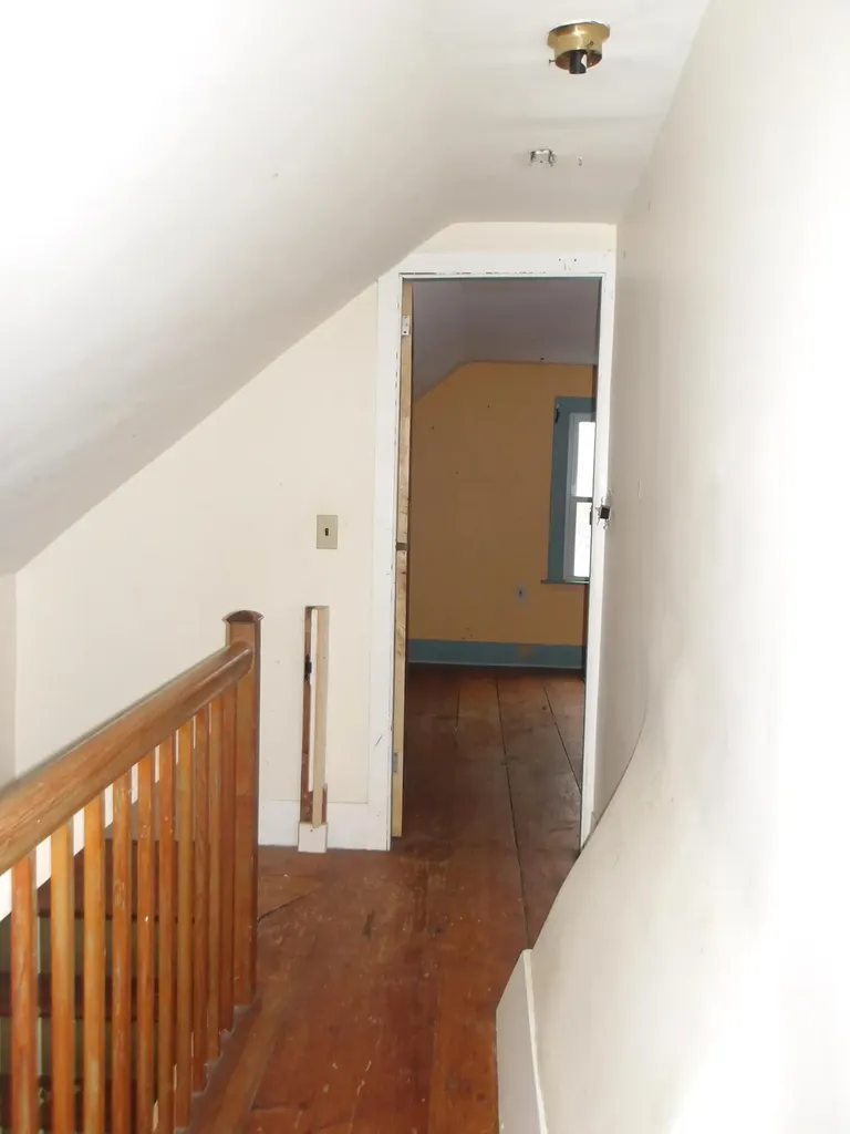 616 Old County Road Rockland ME 04841