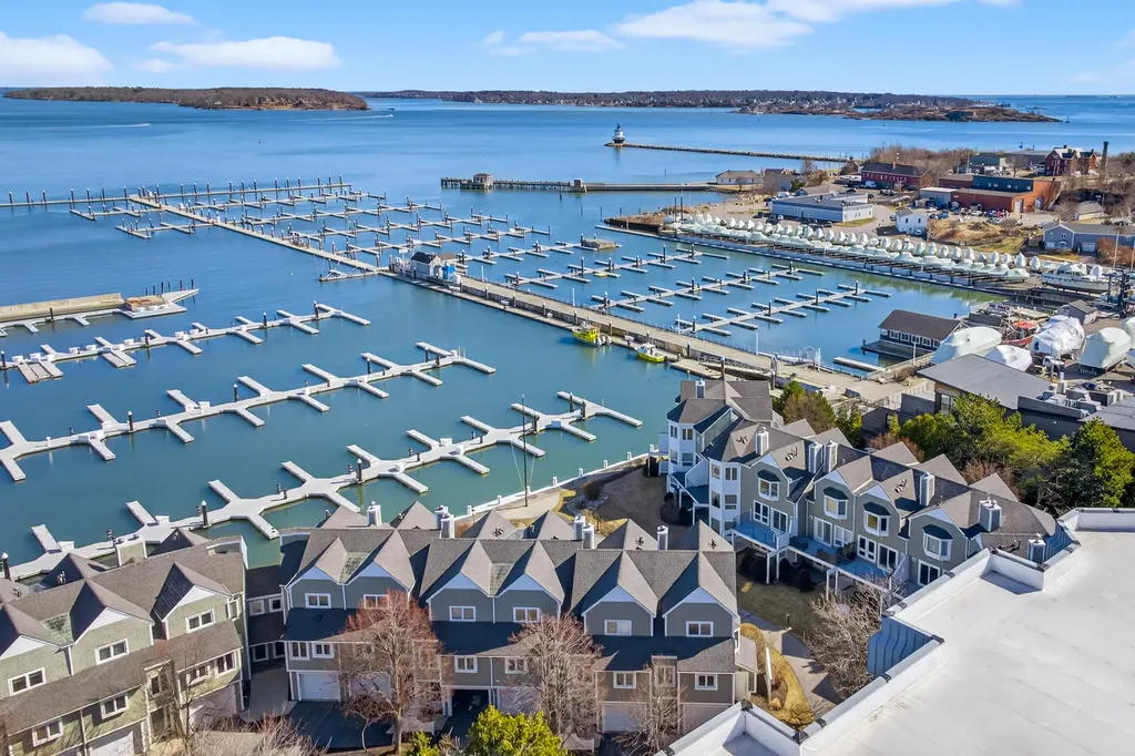 148 Breakwater Drive South Portland ME 04106