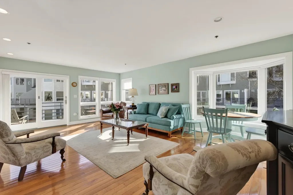148 Breakwater Drive South Portland ME 04106