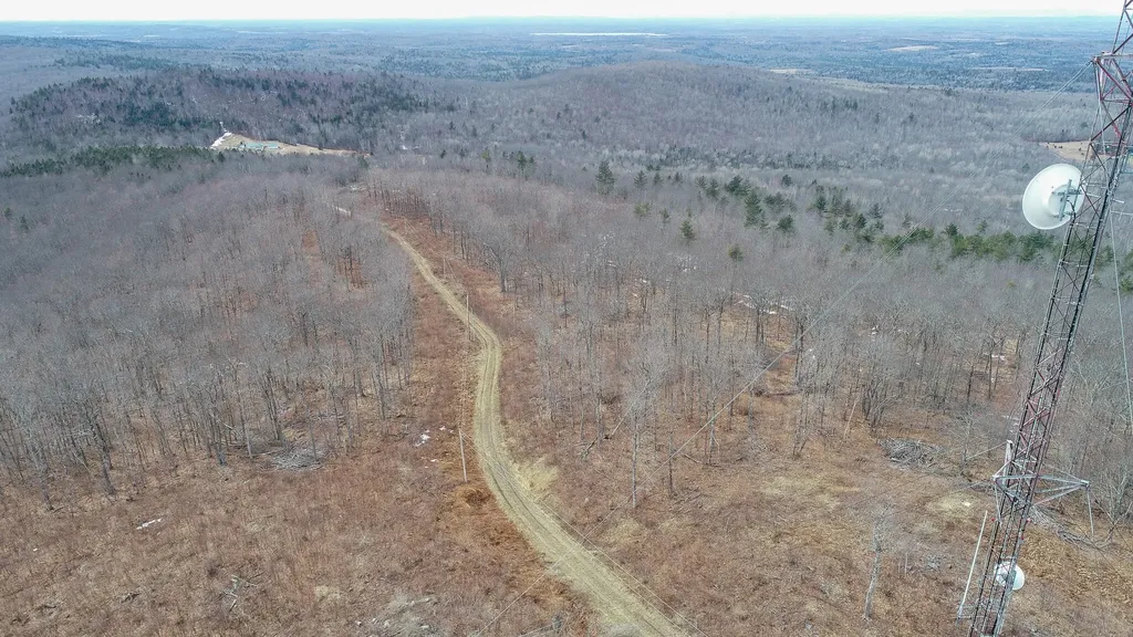 M1L22 Moosehead Trail Dixmont ME 04932