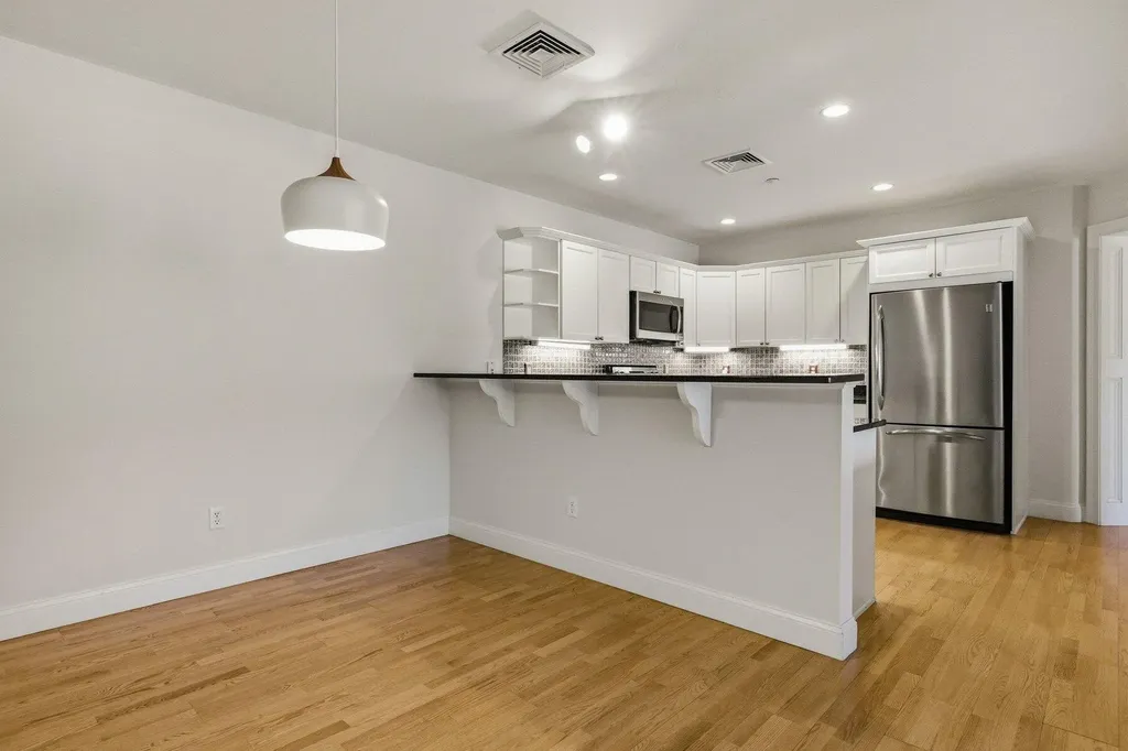100 Shepards Cove Road Kittery ME 03904