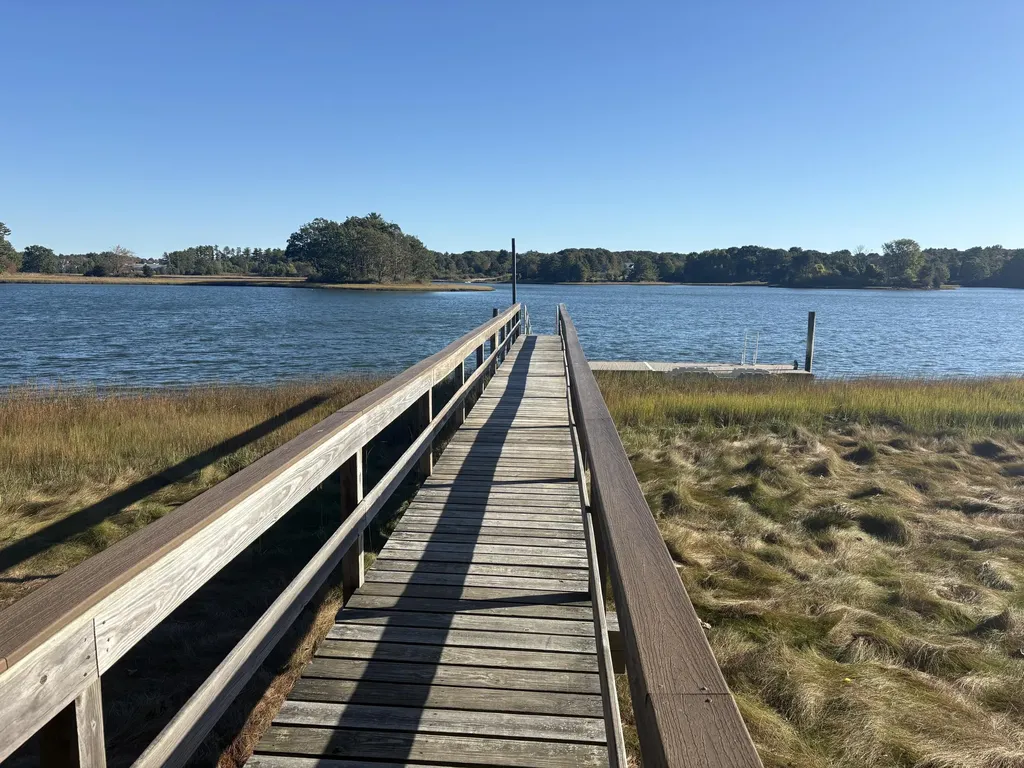 100 Shepards Cove Road Kittery ME 03904